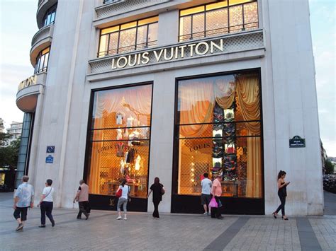 is louis vuitton cheap in france|Louis Vuitton outlet in paris.